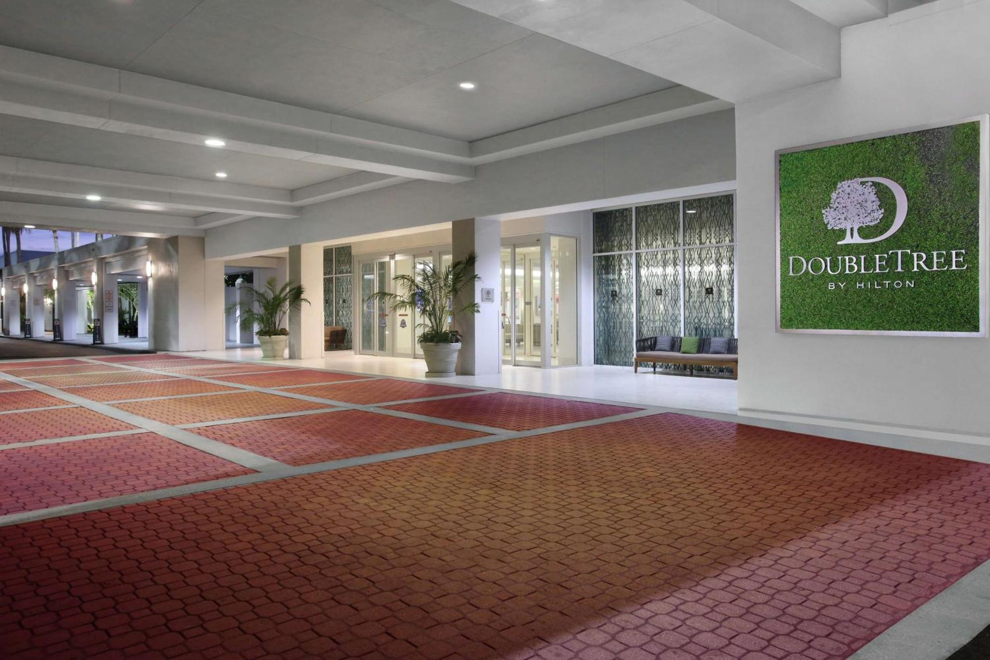 Doubletree By Hilton At The Entrance To Universal Orlando Eksteriør billede